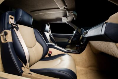 front-seat-car-with-seat